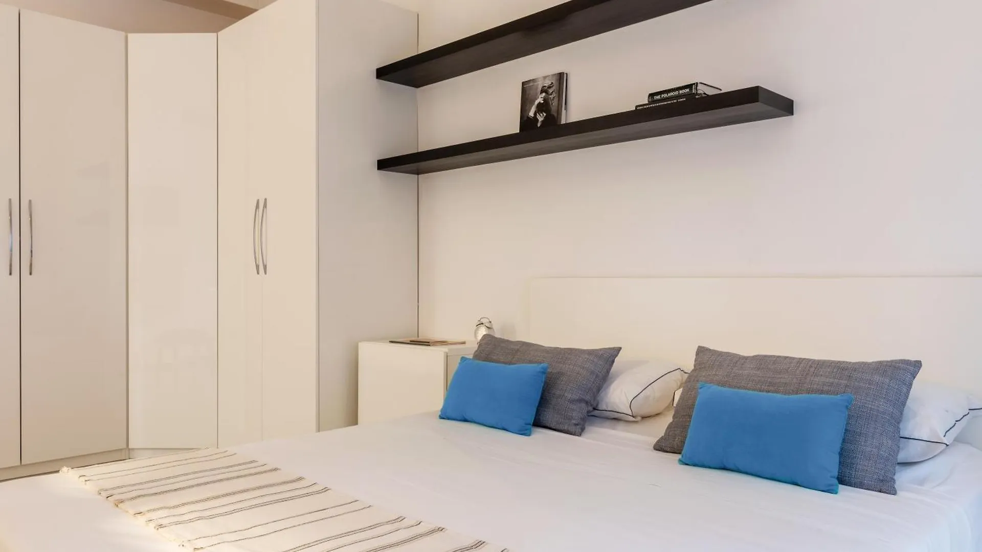 Zuara Flexyrent Apartment Milano 0*,  İtalya